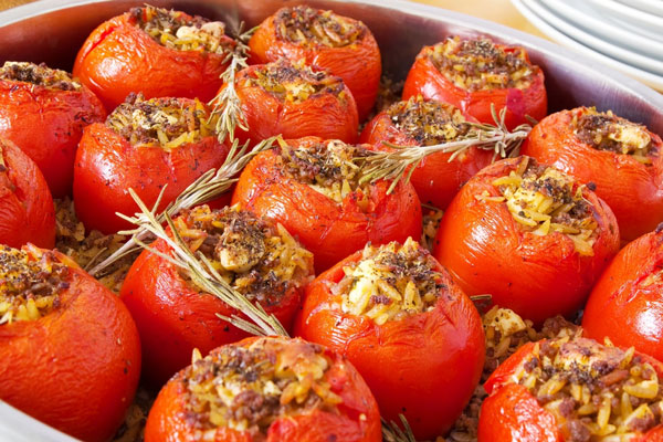 سرو دلمه گوجه فرنگی 