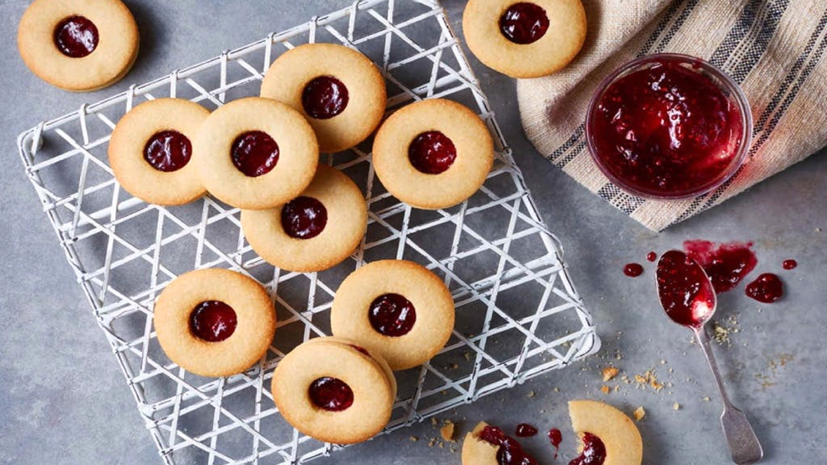 طرز تهیه شیرینی مربایی ساده