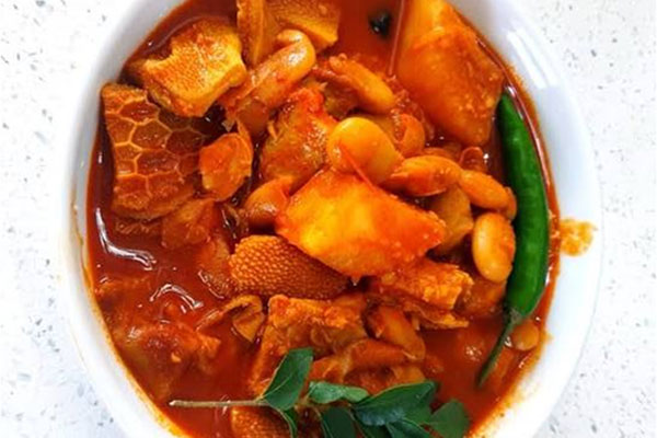 خوراک سیرابی آماده در ظرف سرامیکی 