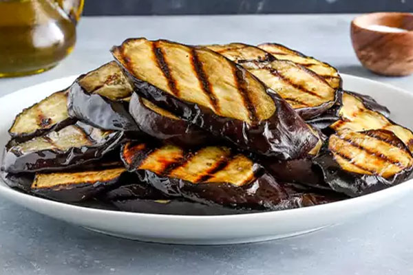 بادمجان گریل شده برای پنینی 