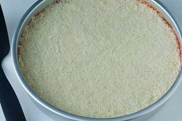 ریختن رشته ها در قالب