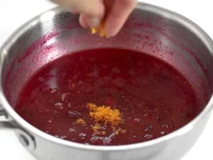 طرز تهیه مربای کرانبری