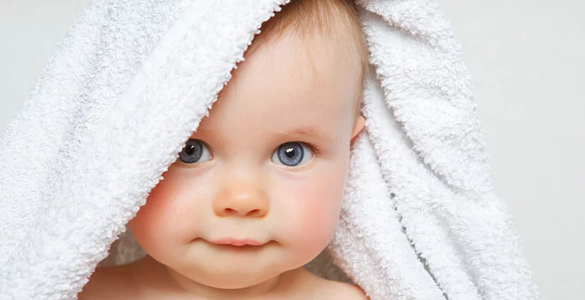 تغذیه کودک تا شش ماهگی