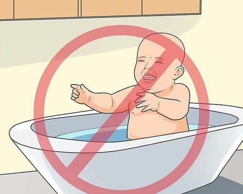 مراقبت از نوزاد در حمام
