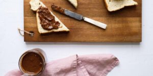 طرز تهیه شکلات صبحانه خانگی ساده و خوشمزه