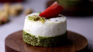 طرز تهیه بیسکوکیک با ماست سون