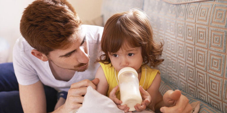 مصرف شیر گاو برای کودک
