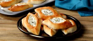 فطایر پنیر لبنانی