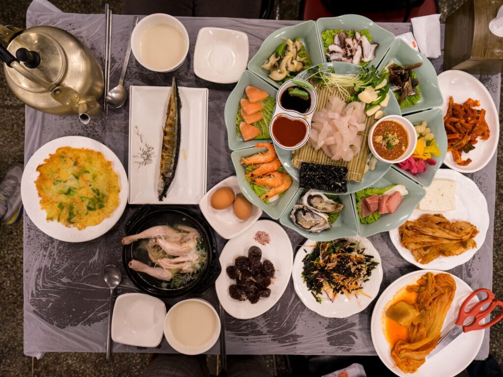 میز غذای کره جنوبی 