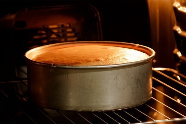پخت کیک اسفنجی در توستر