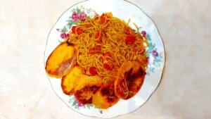 طرز تهیه ته دیگ ماکارونی