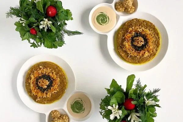 تزیین ساده کشک بادمجان