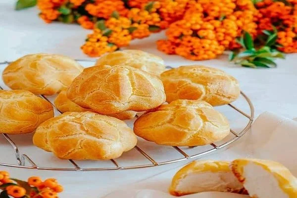 شیرینی نون خامه ای