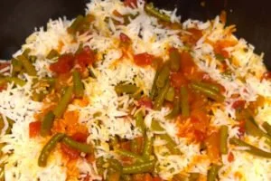 طرز تهیه لوبیا پلو با گوشت تکه ای