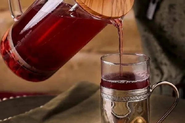 طرز تهیه چای آلبالو
