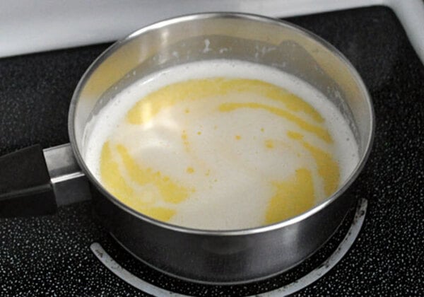 اضافه کردن شیر به کره آب شده