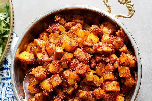 طرز تهیه سوسیس بندری با سیب زمینی