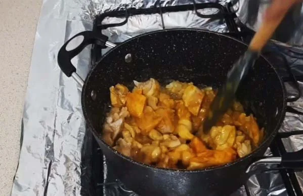 طرز تهیه قرمه سبزی با مرغ