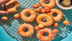 طرز تهیه دونات ساده