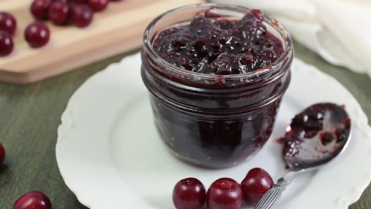 طرز تهیه مارمالاد آلبالو