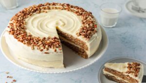 طرز تهیه کیک هویج با شیر