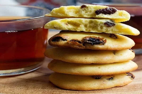 بافت شیرینی کشمشی با روغن جامد