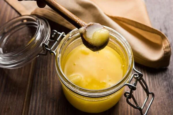 استفاده از روغن جامد در طرز تهیه شیرینی کشمشی