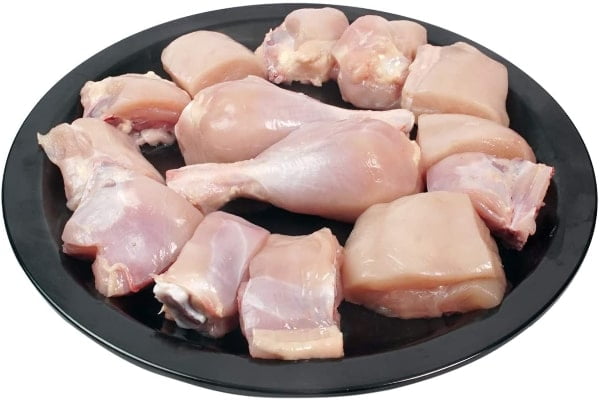 انتخاب گوشت مرغ در طرز تهیه خورش کدو حلوایی