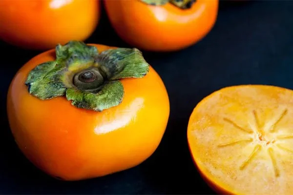مزایای خوردن خرمالو