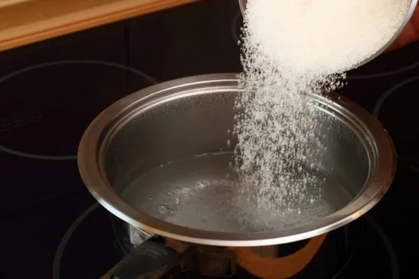 آماده کردن شربت زولبیا