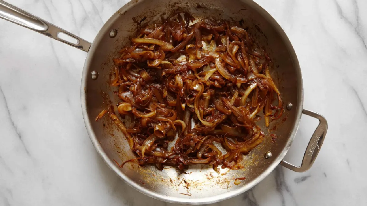 طرز تهیه پیاز داغ عسلی