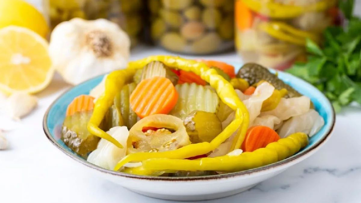 طرز تهیه ترشی گل کلم زرد چوبه ای