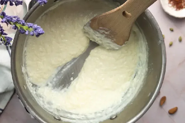 مرحله نهایی پخت شیر برنج