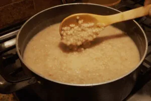 گندم پخته شده برای حلیم