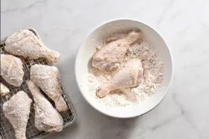 آرد زدن به مرغ