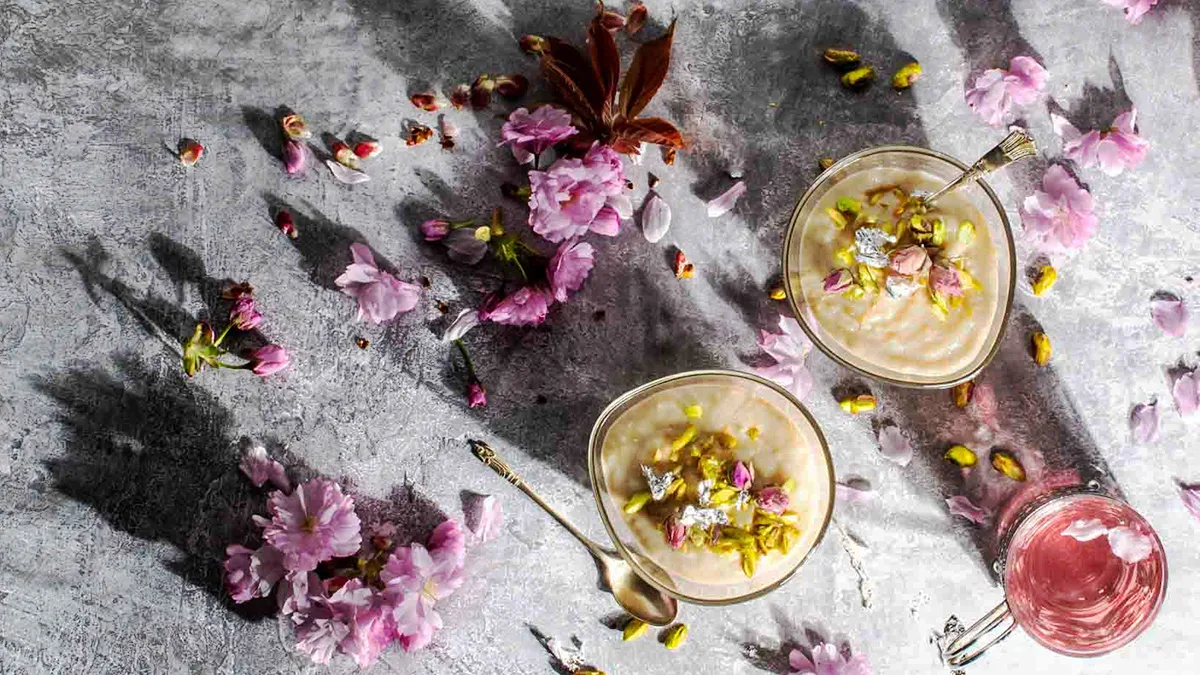 طرز تهیه فرنی با عسل