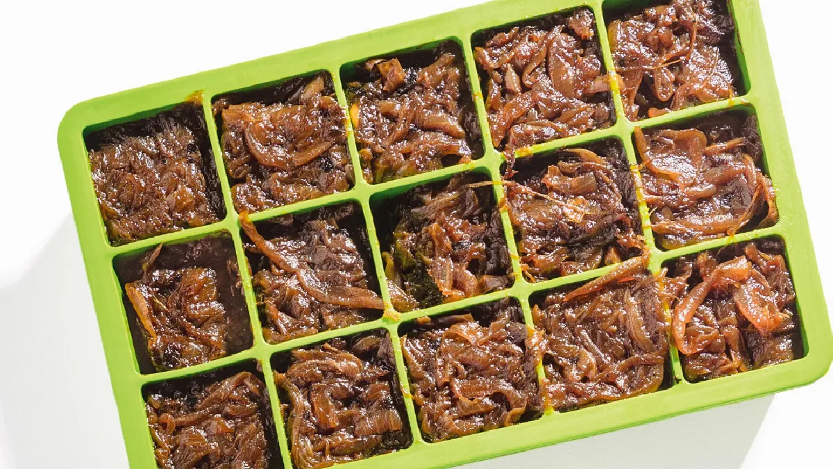 طرز تهیه پیاز داغ برای فریزر