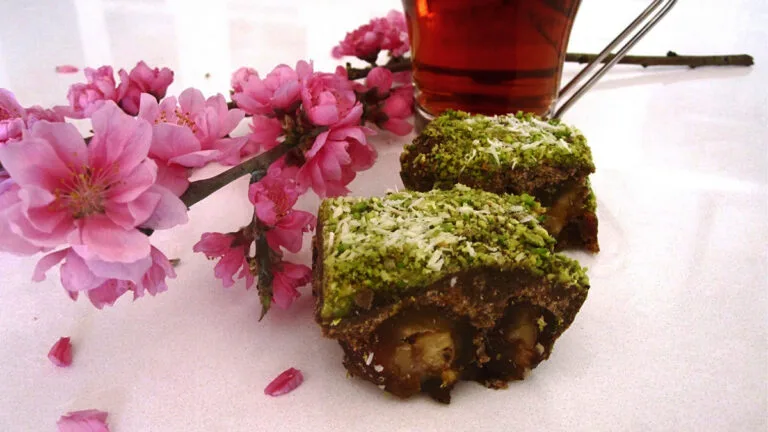 طرز تهیه رنگینک با ارده