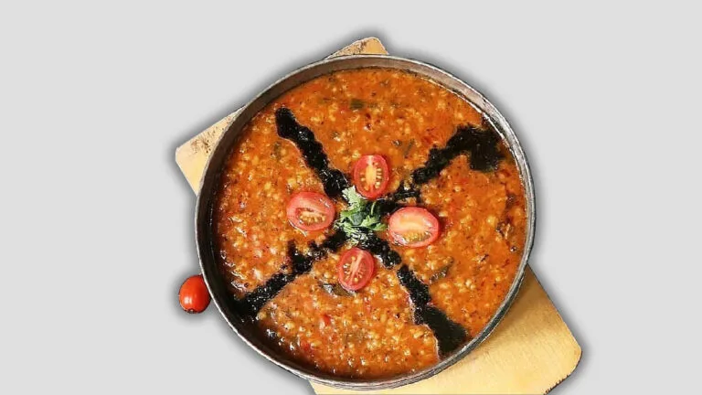 طرز تهیه آش گوجه تهرانی