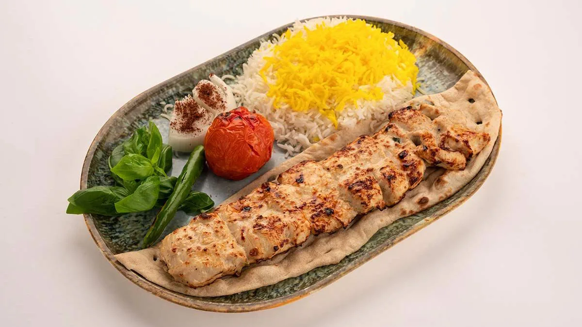 طرز تهیه کباب کوبیده مرغ در فر