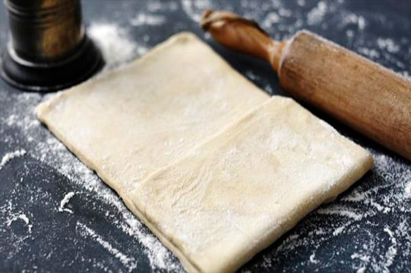 استفاده از خمیرهزارلا در طرز تهیه شیرینی زبان بدون فر