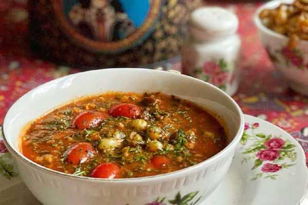 آش گوجه تهرانی