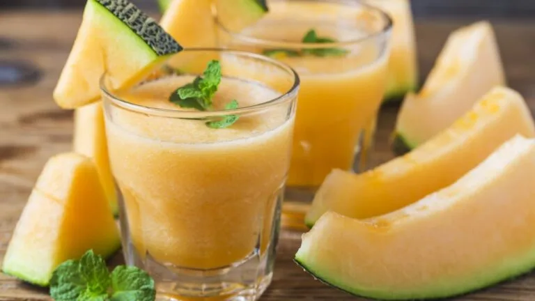 طرز تهیه شیک طالبی کافی شاپی