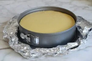 کراست در قالب چیز کیک نیویورکی