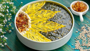 طرز تهیه آش جو با عدس