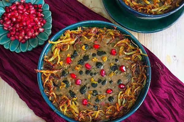 طرز تهیه آش انار ساده