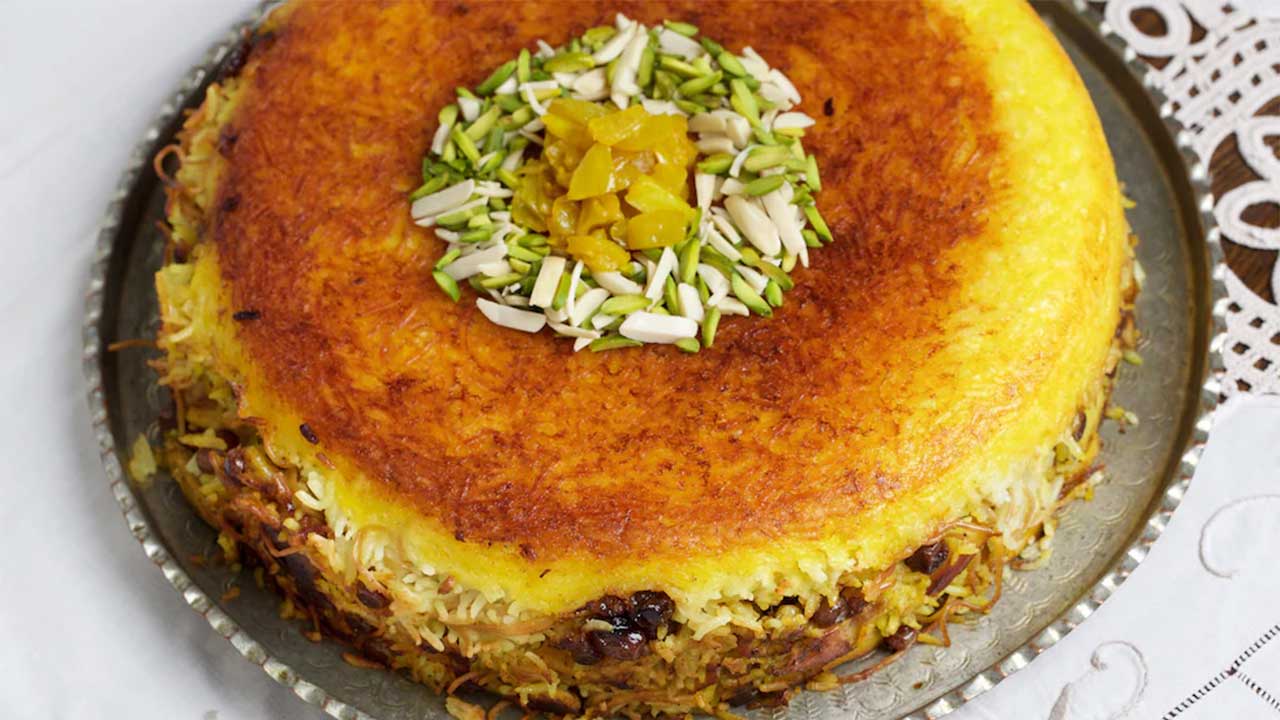 طرز تهیه رشته پلو با مرغ