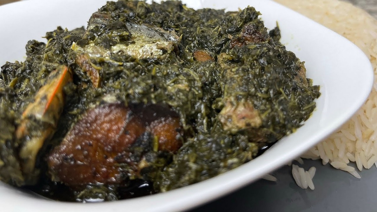 طرز تهیه خورشت اسفناج بدون آلو