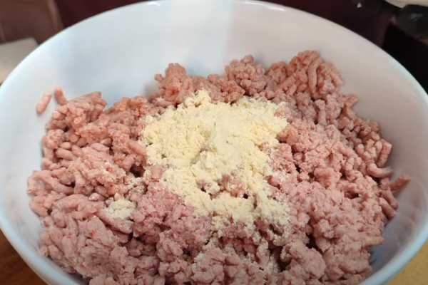 مراحل طرز تهیه استانبولی با گوشت قلقلی