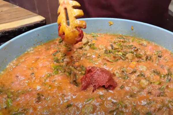 مراحل طرز تهیه استانبولی با گوشت قلقلی